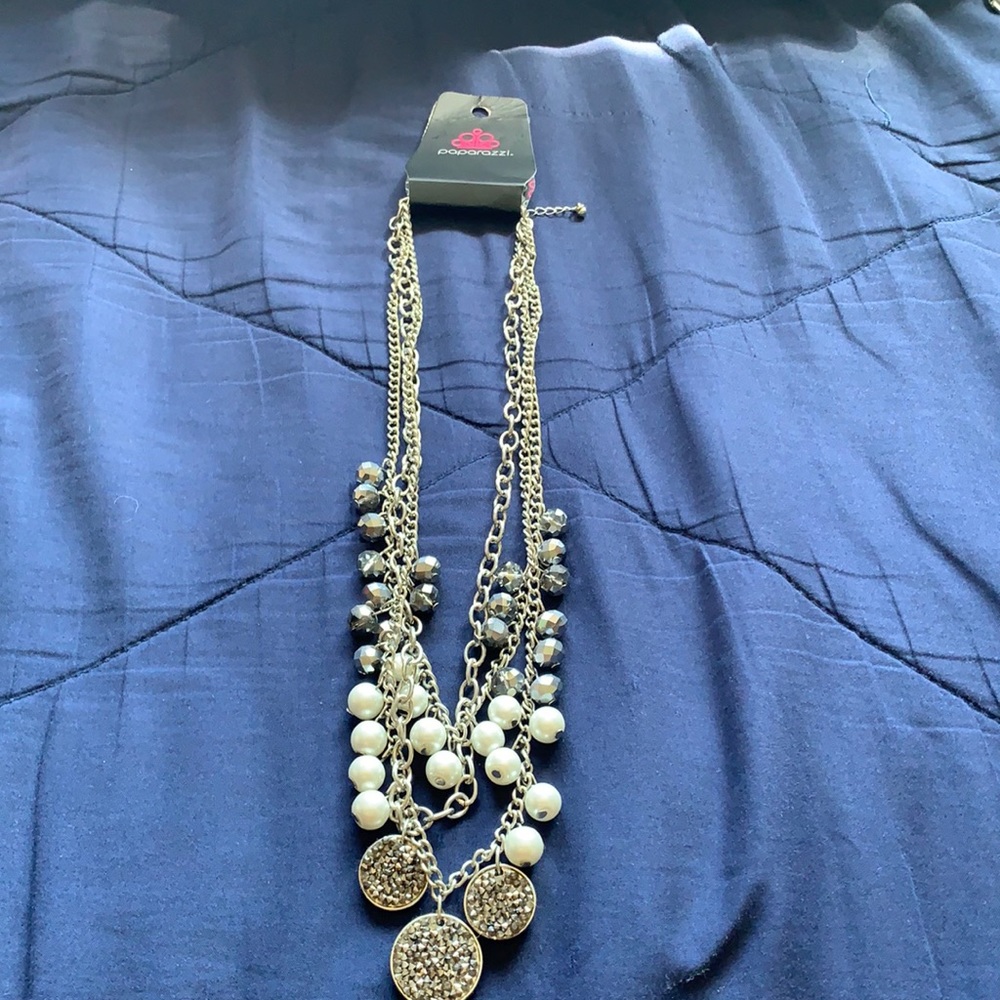 Silver black rhinestones and pearls necklace